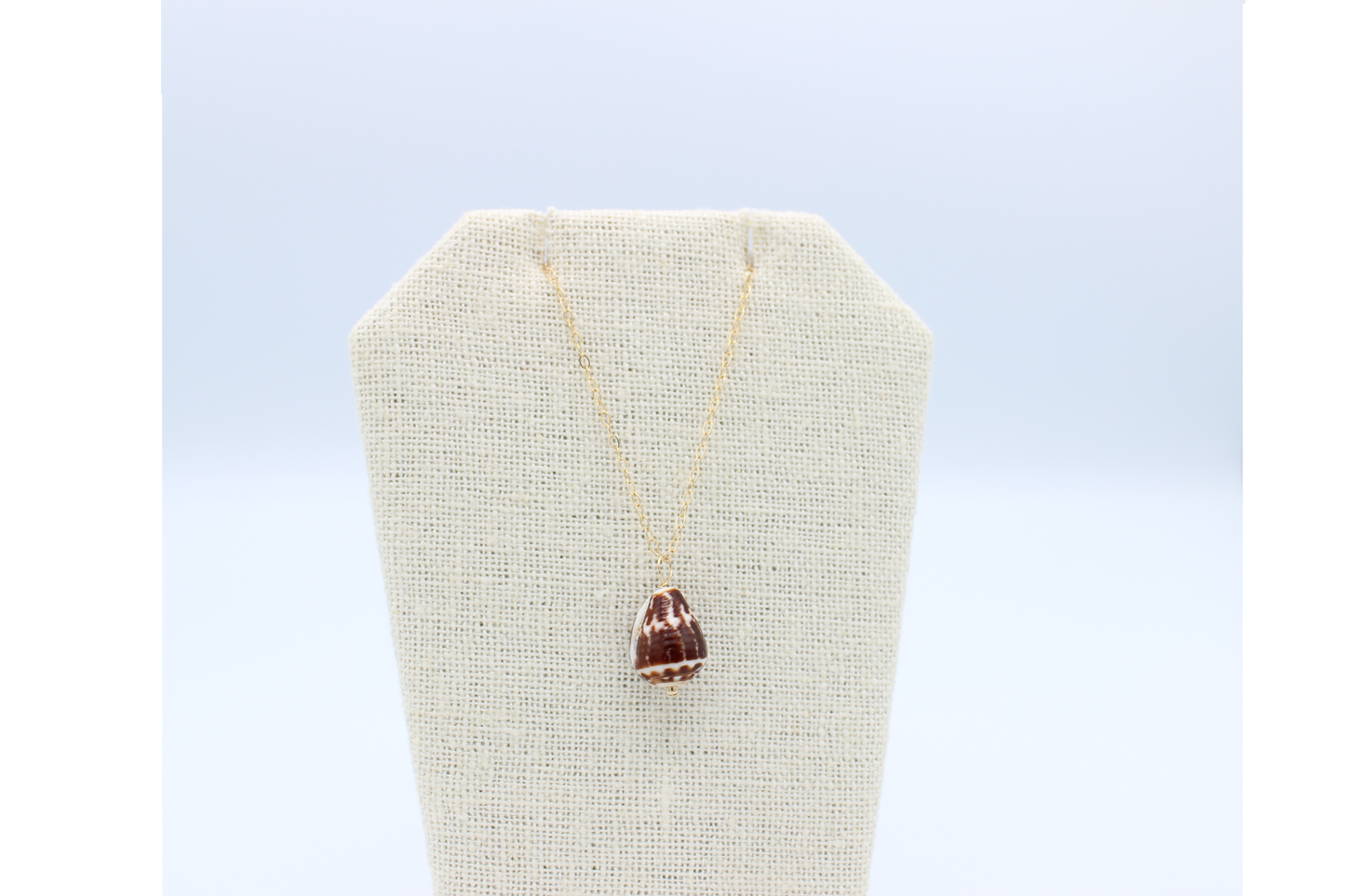 Brown Chaldean Cone Shell Necklace